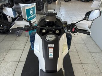 CFMOTO 700 MT Adventure skladem - 12