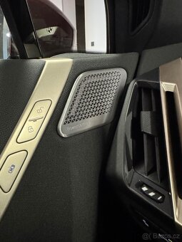 Prodám BMW iX xDrive50, r.v.2022, ZÁRUKA, DPH - 12