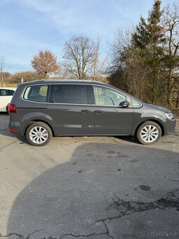 Volkswagen Sharan 1.4 TSI DSG Highline - 12