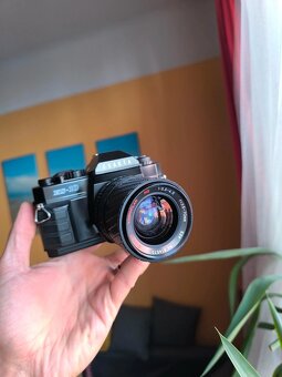 Zrcadlovka Exakta HS-10 + Dva Objektivy (Pentax) - 12