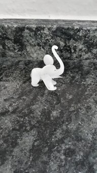 Slleněná vejce a drobné předměty ze skla a porcelánu - 12