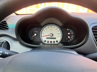Hyundai i10, AUTOMAT, 2009, jen 95tis km, KLIMA - 12