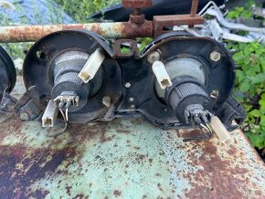 BMW E30 CHROMÁK přední světla - 12