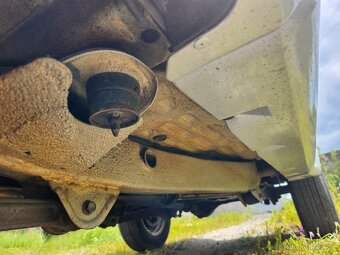 Suzuki Jimny 1,3i 4x4 KLIMA, BEZ KOROZE, PO SERVISU - 12