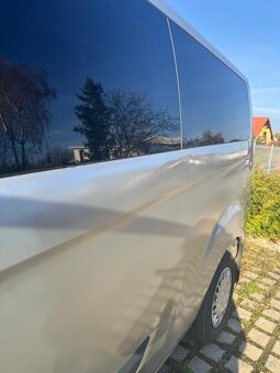 Ford Transit Custom 2.2 TDCi – Van/Bus – 9 míst - 12