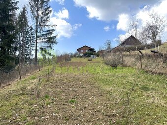 Prodej chaty se včelínem a vlastním pozemkem, Vsetín, lokali - 12