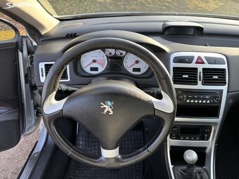 Peugeot 307 CC 2.0i - 12