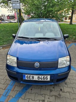 Fiat Panda modrá 2005 - 12