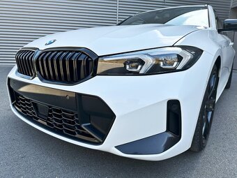 BMW 330i Touring M Sport 180kW 2023 benzín automat DPH - 12