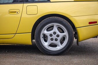 Nissan 300ZX Twin Turbo - 12