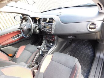 Fiat Bravo 1.4 T-JET,,výkon 110 Kw,BEZ KOROZE,Pěkný - 12