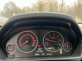 BMW Řada 3 2.0d F31 320d xDrive ČR - 12