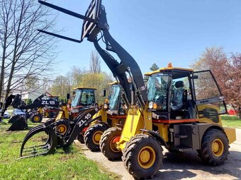 Čelní nakladač ZL16,ovládání joystik - 12