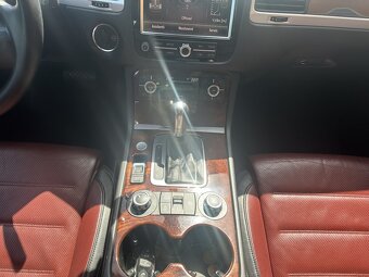 Volkswagen Touareg 3.0 V6 TDi BlueMotion 4x4 - 12