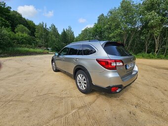 PRODÁM SUBARU OUTBACK 2.5 - 12