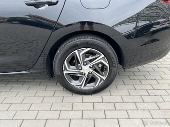 Hyundai i30 1.0T-GDiComfort88KW,174tkm,cena s DPH - 12