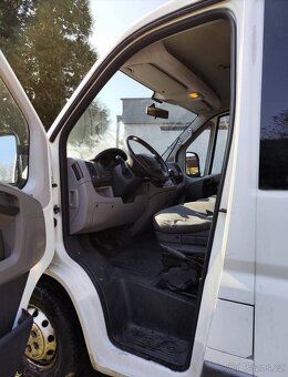 Peugeot Boxer 9 míst - 12