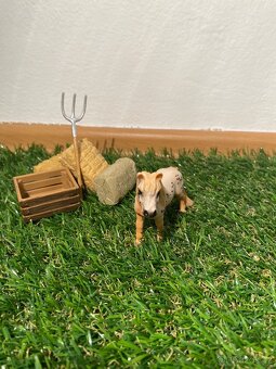 Fake identický schleich - 12