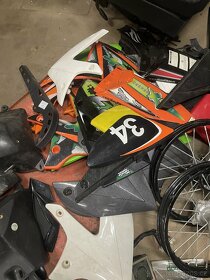 Díly na Pitbike - 12