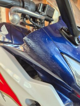 Honda CBR 250R (2011) - 12