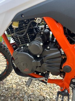 Apollo Thunder 250 – 9,4 mth – výborný stav – r.v. 2024 - 12
