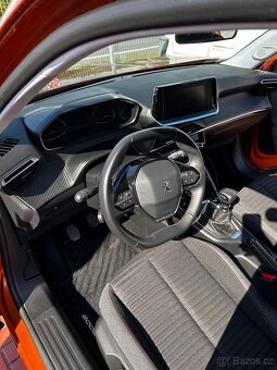 Peugeot 2008 1.2 PureTech 96 kW 2020 - 12