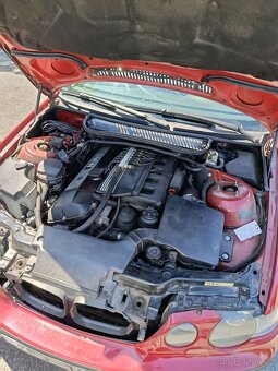 BMW E46 Compact 325i - 12