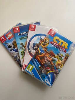 Nintendo Switch - 12