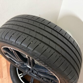 NISSAN QASHQAI 5x114,3 R18 ET47+LETNÍ 215/55R18 5mm - 12