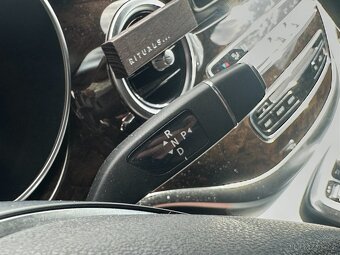 Mercedes-Benz V 220 2015 - 12