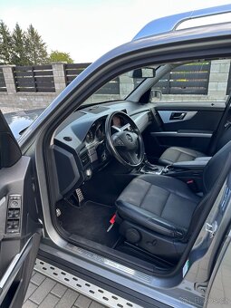 MB GLK 220 CDI, Čr, 4matic - 12