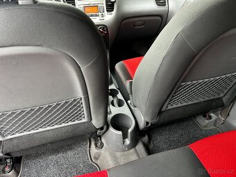 Kia Rio 1,4i 16V 71kW, 56969 km, 1 majitel nové ČR - 12