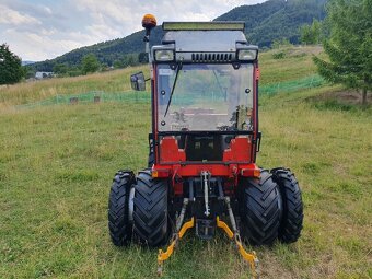 Antonio Carraro TTR 4400 HST - 12