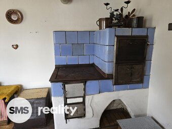 RD Otinoves se zahradou 598m² - 12