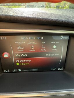 Volvo V40 Cross Country D4 140kw DPH Plna vybava - 12