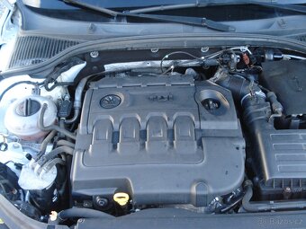 Škoda Octavia Kombi RS 2.0 TDI AUTOMAT - 12