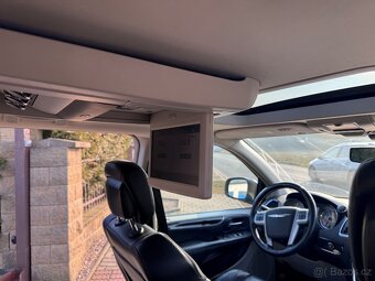 Chrysler Town Country 3,6 Limited 2x DVD CREW ÚHLY 2014 - 12