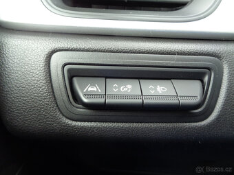 RENAULT CAPTUR 1.0 TCe KOUPENO v ČR,1.MAJITEL,23 000 KM - 12