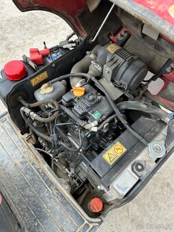 YANMAR sv08 - 12