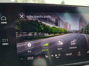 ŠKODA Octavia IV sedan 2.0 TDi DSG STYLE - ČR - 1.majitel - 12
