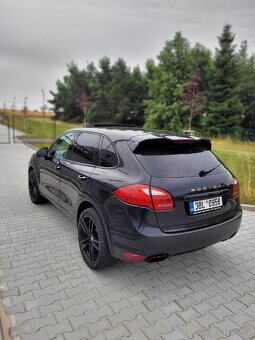 Prodám Porsche Caynne 3,0D 176Kw - 12