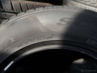 Zimní pneu 215/65/17 Pirelli Scorpion Winter - 12