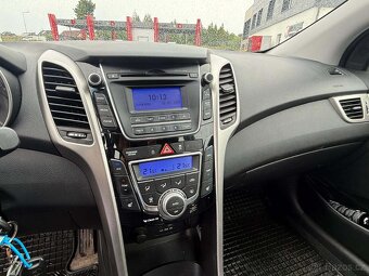 Hyundai i30 / 2016 - 12