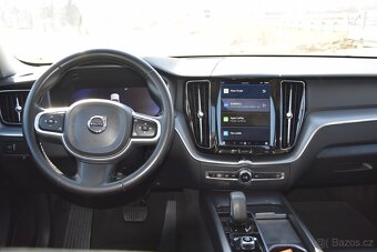 Volvo XC60 2.0 B4 mHEV Momentum A/T - 12