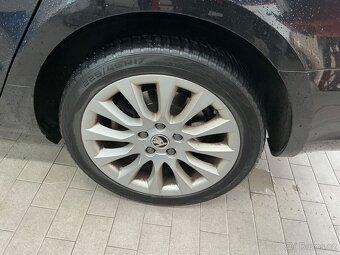 Škoda Superb 2.0 Tdi 103 KW DSG EXCLUSIVE 2/2015 188tkm TOP - 12