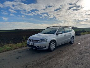 VW Passat B7 2.0 tdi 103kw 205000km - 12