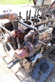 Zetor 7211 7245 motor - 12