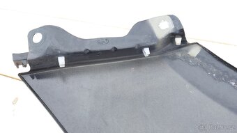 HYUNDAI i20 Blatník LP černý - 12