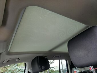 VW Touran CUP 2.0 TDI CR 103 KW-2014-PANORAMA-TAŽNÉ-155 TKM - 12
