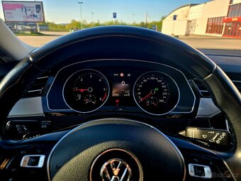 Vw passat b8 R-line 176kW - 12